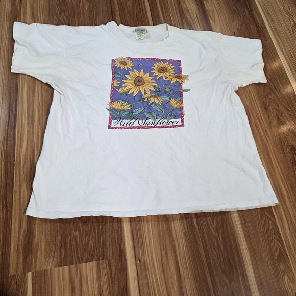 L.L. Bean Other - Vintage L.L. Bean Wild Sunflower Shirt Mens XL White Graphic USA 90s Nature